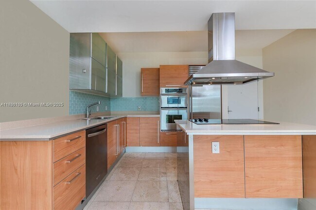 Foto del edificio - 218 SE 14th St