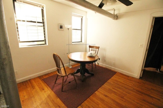 Building Photo - 1258 Commonwealth Avenue