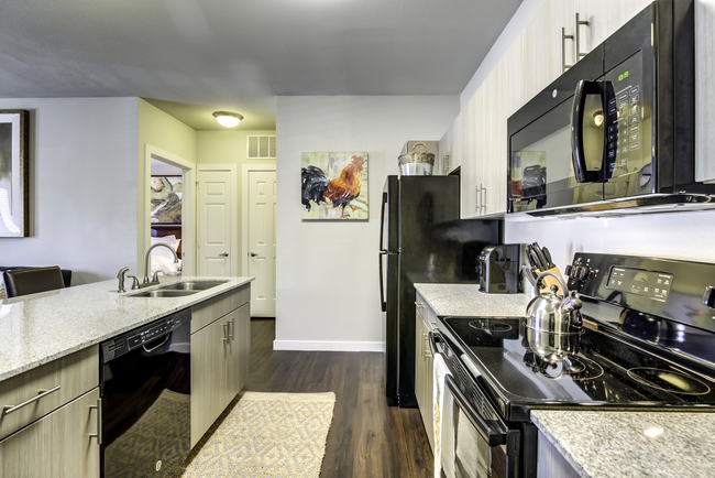 The Oak 1 BR Kitchen.jpg - Woodcreek