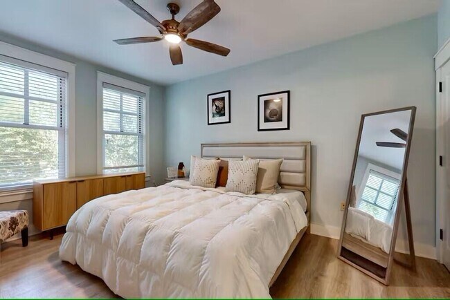 Foto del edificio - 9100 Baytowne Wharf Blvd