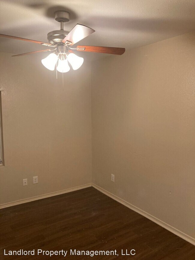 Foto del edificio - 3 br, 1 bath House - 1606 Alametos