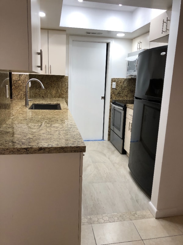 Building Photo - 8409 NW 59th Ct