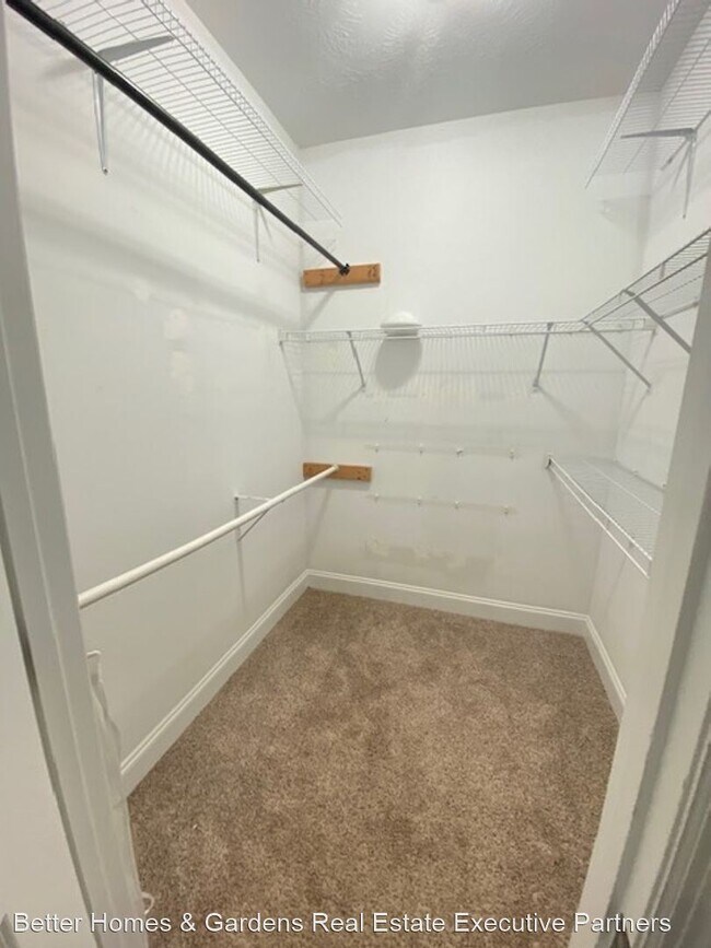 Foto del edificio - 3 br, 2.5 bath House - 301 Buxton Ln - BHGEP