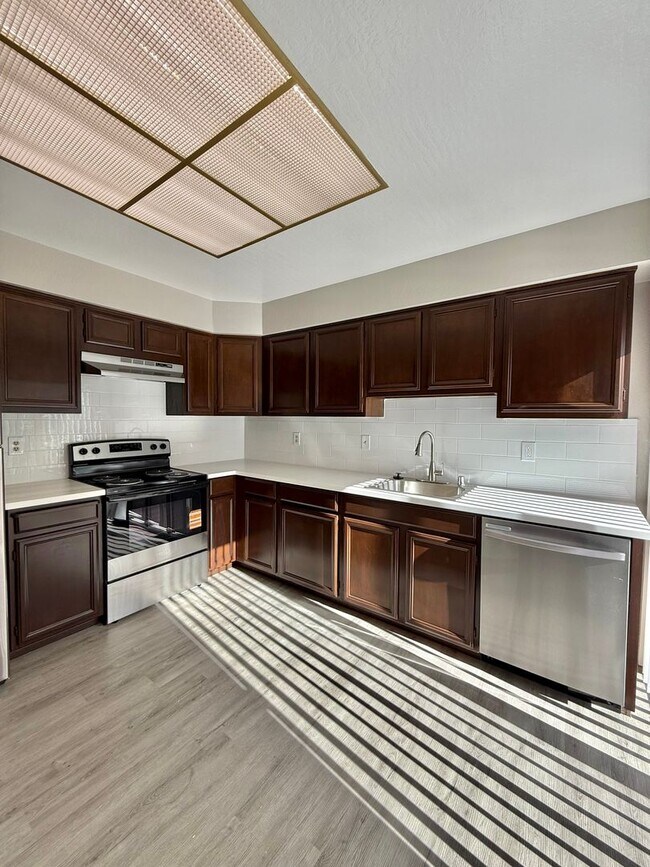 Foto del edificio - Charming 2 Bed / 2 Bath Single-Family Home in Willow Glen – Willowvale Estates (95126)