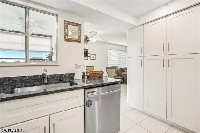 Foto del edificio - 3655 Boca Ciega Dr