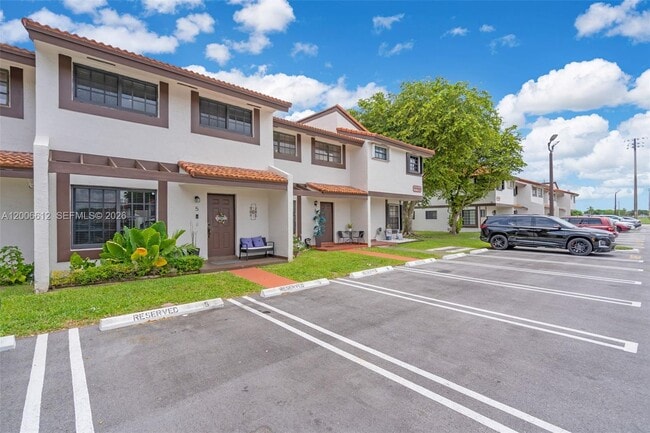 Foto del edificio - 5725 SW 132nd Ct