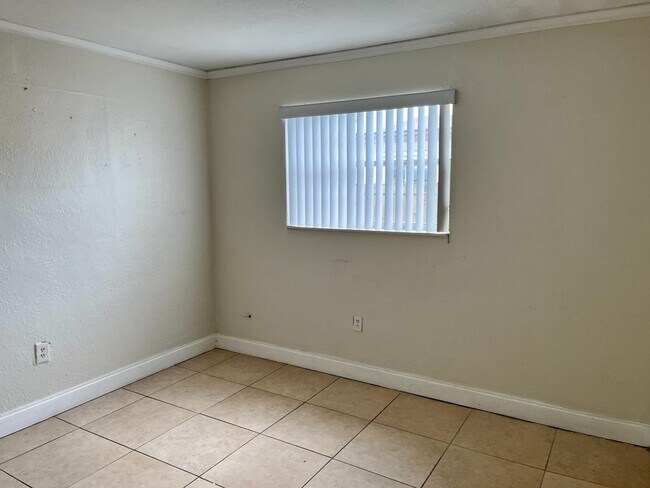 Foto del edificio - 11229 SW 5th Ter
