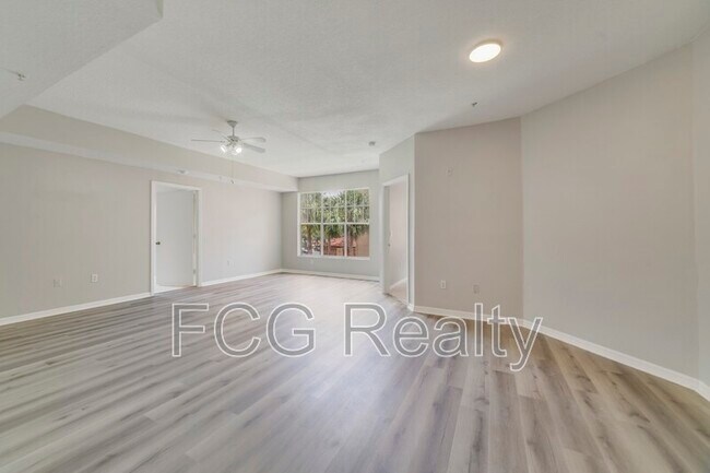 Photo - 5548 Metrowest Blvd Apartment