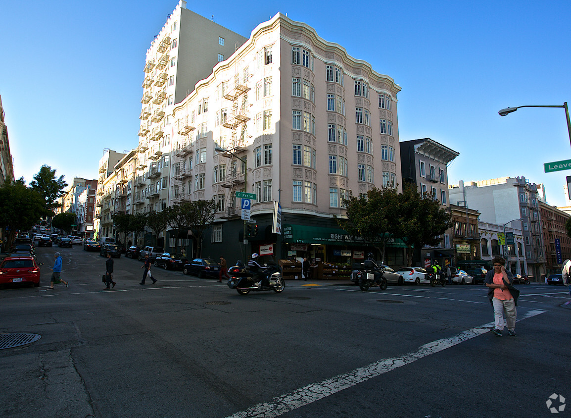 Primary Photo - Leavenworth Apartments