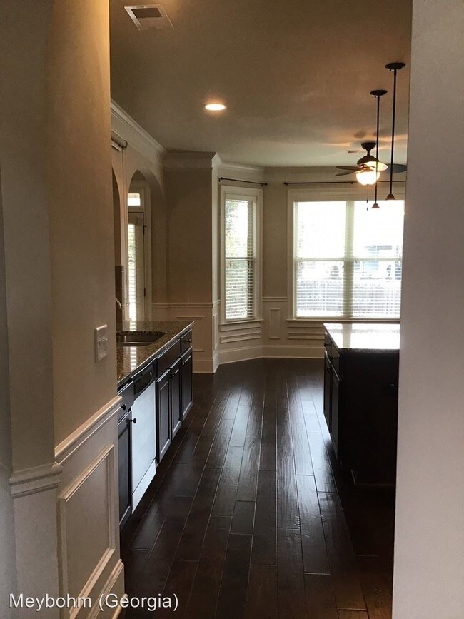 Foto del edificio - 4 br, 2.5 bath House - 2428 Sunflower Drive