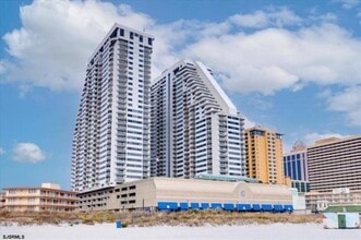 Building Photo - 3101 Boardwalk