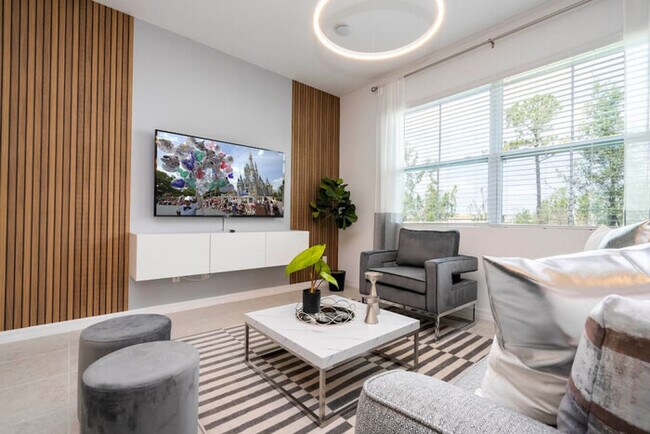 Foto del edificio - LB 816   Experience the Energy, Excitement...