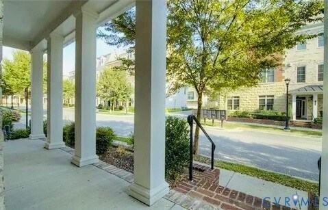 Foto del edificio - 3810 Barnyard Trl