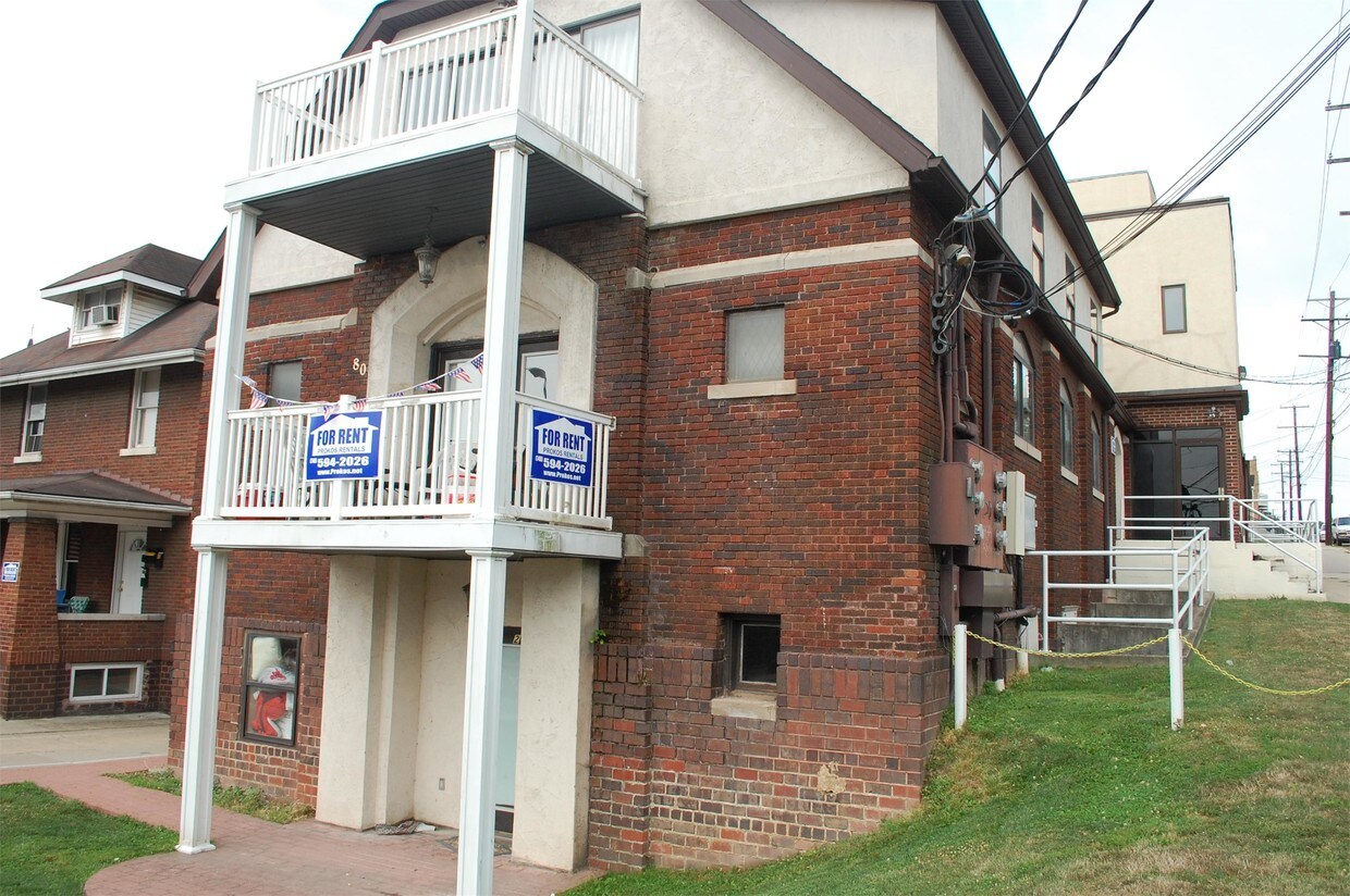 Building Photo - 80 E State St