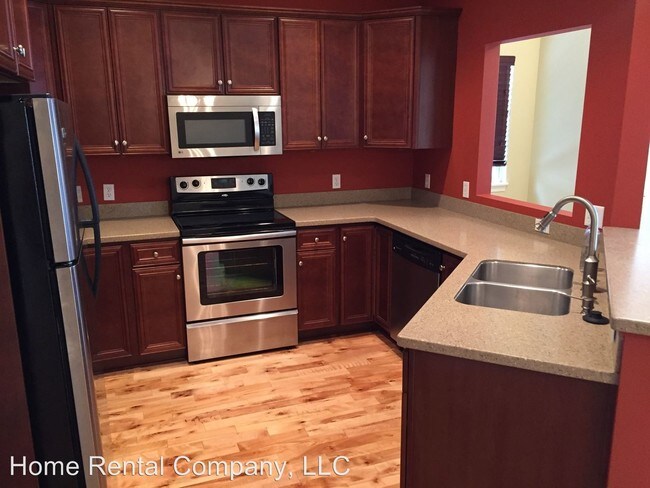 Foto del edificio - 3 br, 3.5 bath House - 4339 Stratton Blvd