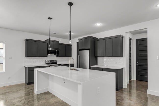 Building Photo - 3011 Alpha Wolf Ct