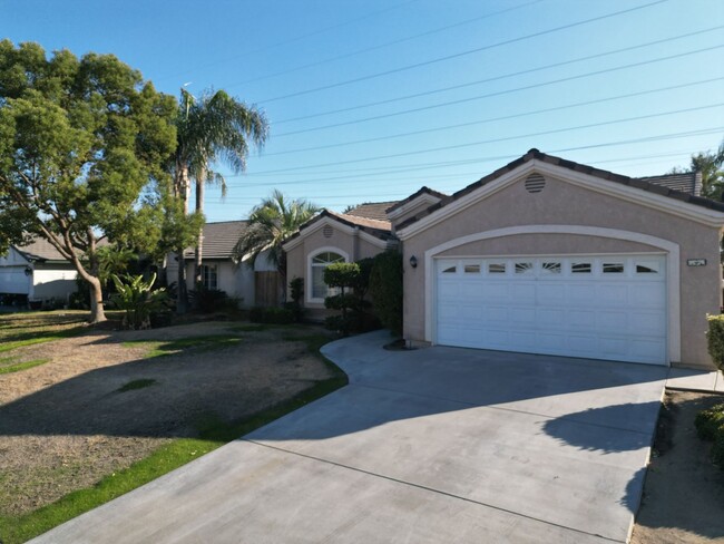 Building Photo - A charming 3-bedroom, 2-bathroom home for ...