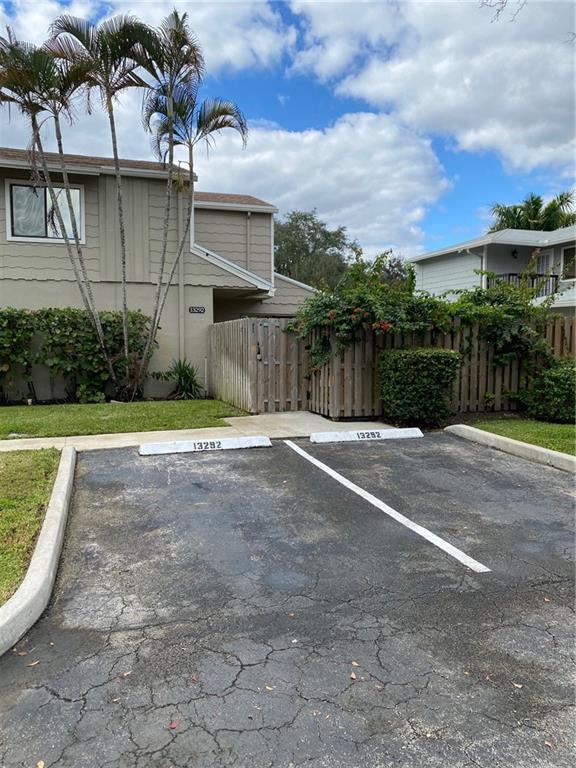 13292 NW 5th St, Plantation, FL 33325 Townhome Rentals in Plantation