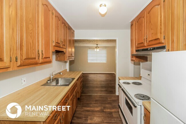 Building Photo - 4200 Zelda Ln