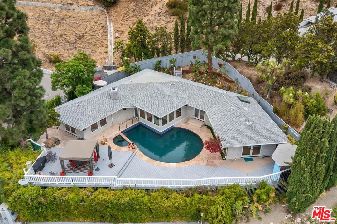 Primary Photo - 7204 Chelan Way