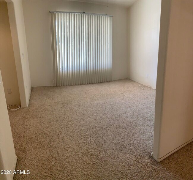 Foto del edificio - 13364 W Wilshire Dr