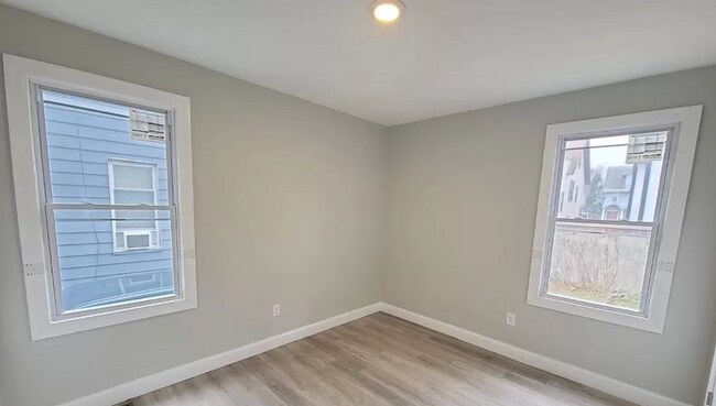 Building Photo - 200 Hansbury Ave