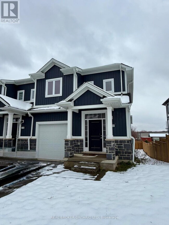 Building Photo - 1764 Finley Cres