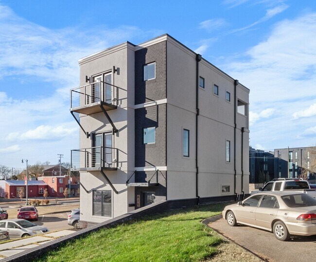 Foto del edificio - Brand New Home- DOWNTOWN - 3BR/3.5BA - Ver...