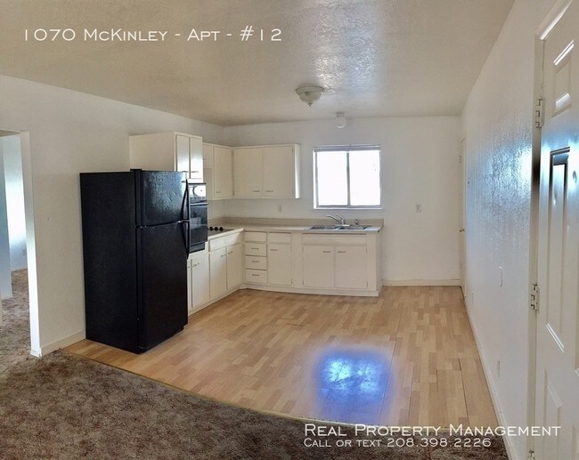 Building Photo - 2 BEDROOM 1 BATH APARTMENT FOR RENT