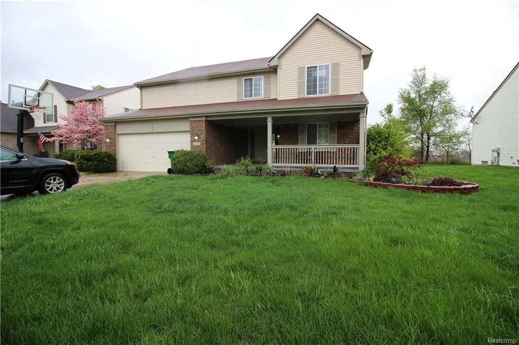 Foto principal - 9888 Lancaster Dr