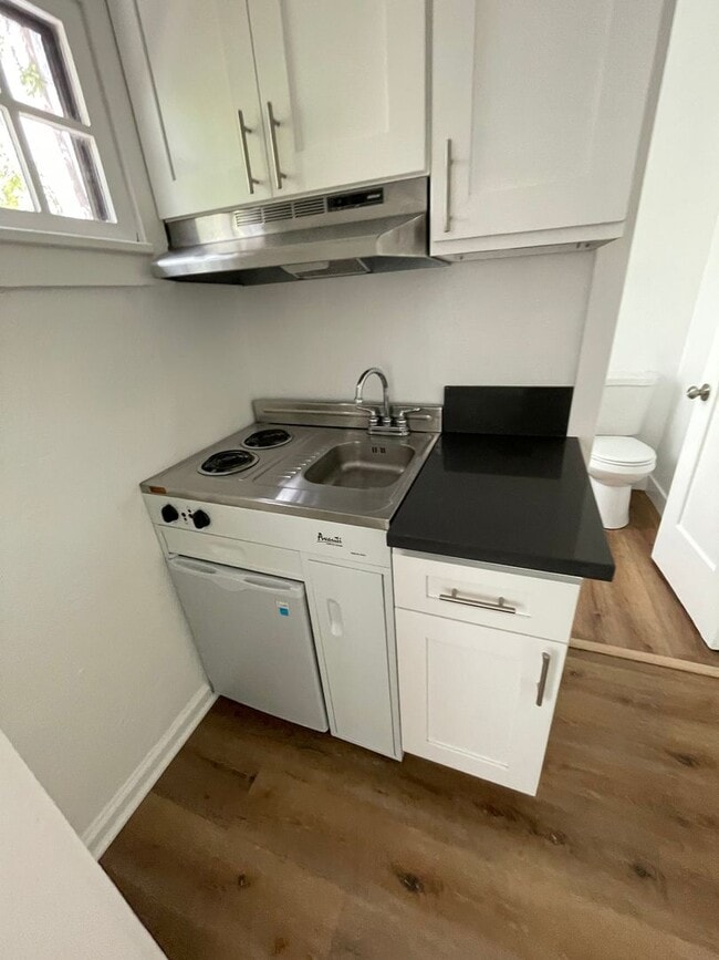 Interior Photo - Windsor Court