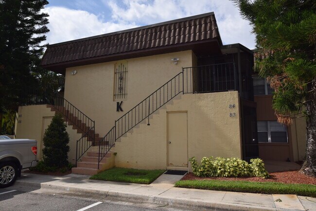 Foto del edificio - 2 bedroom 2 bath codominium for rent at 86...