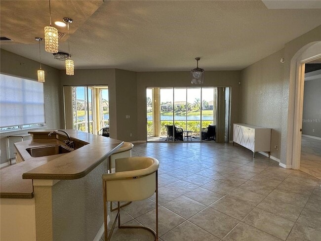 Foto del edificio - 1326 Emerald Dunes Dr