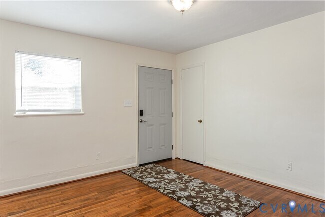 Foto del edificio - 2604 Sunnybrook Rd