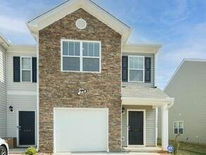Building Photo - 107 Sunriff CT