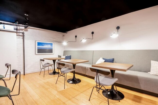 Foto del edificio - 115 Greenpoint Ave