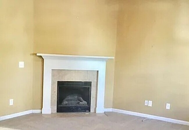 Building Photo - Townhome in Fort Mill