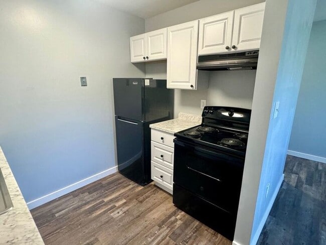 Interior Photo - The Flats at Wilmington Pike - Newly Renov...
