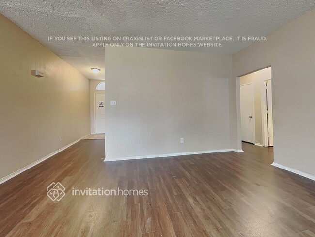 Building Photo - 8004 Mourning Dove Dr