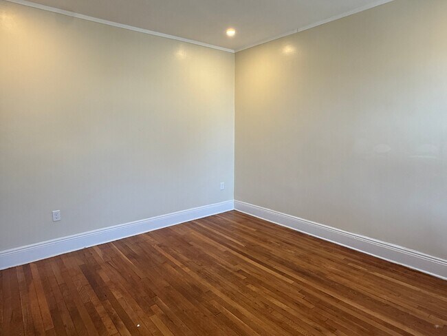 Foto del edificio - 84 Sutherland Rd