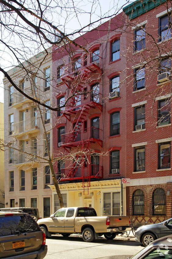 Foto del edificio - 526 E 6th St