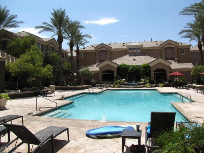 Foto del edificio - 4465 E Paradise Vlg Pkwy S