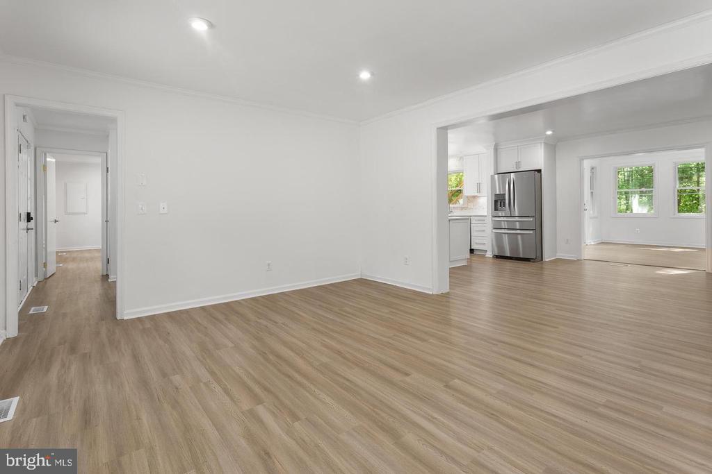 Foto principal - 5235 Chalk Point Rd