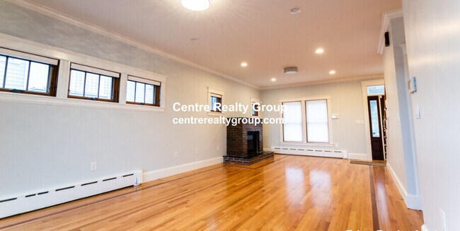 Foto del edificio - 64 Langley Rd