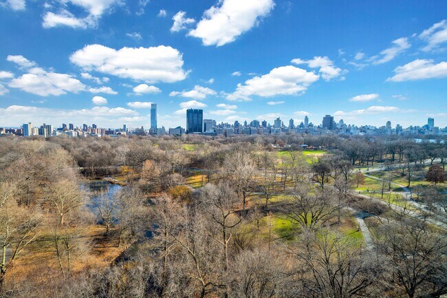 Foto del edificio - 415 Central Prk W