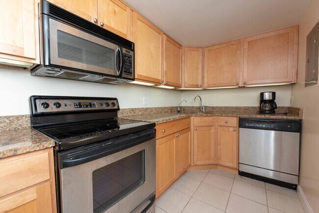 Foto del edificio - 2630 Adams Mill Rd NW