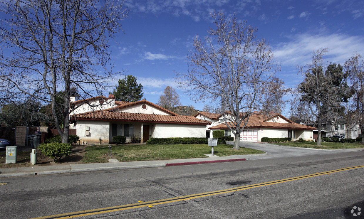 Primary Photo - Monte Vista Villa Condominiums