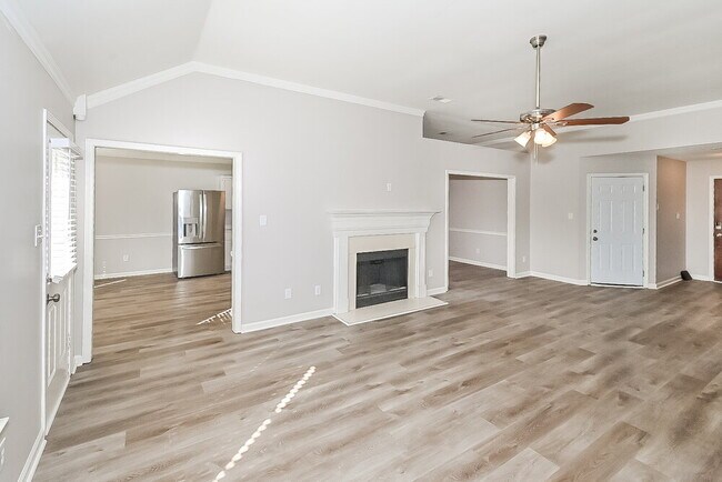 Foto del edificio - 7831 Tankard Dr