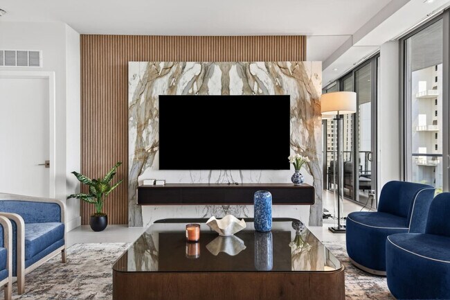 Foto del edificio - 3100 N Ocean Dr