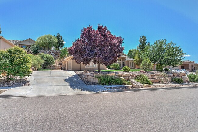 Foto del edificio - 4 Bedroom in The Knolls at Little Valley